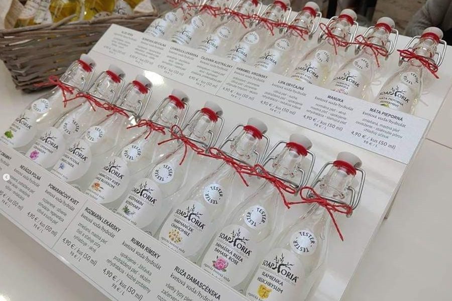 Soaphoria: květová voda Okurka pro hydrataci a osvěžení pleti (recenze) 1 okurková květová voda Soaphoria