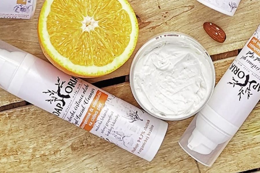 Soaphoria: adstringentní a stimulační čisticí mléko na citlivou až normální pleť (recenze) 5 mleko