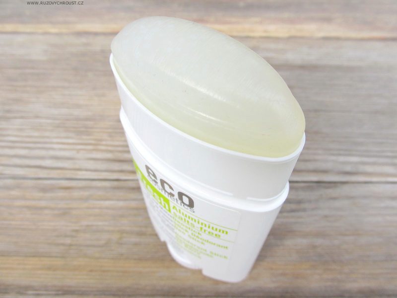 Tuhý deodorant Eco Cosmetics (recenze)