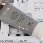 100% Pure pleťový peeling Acai (recenze)