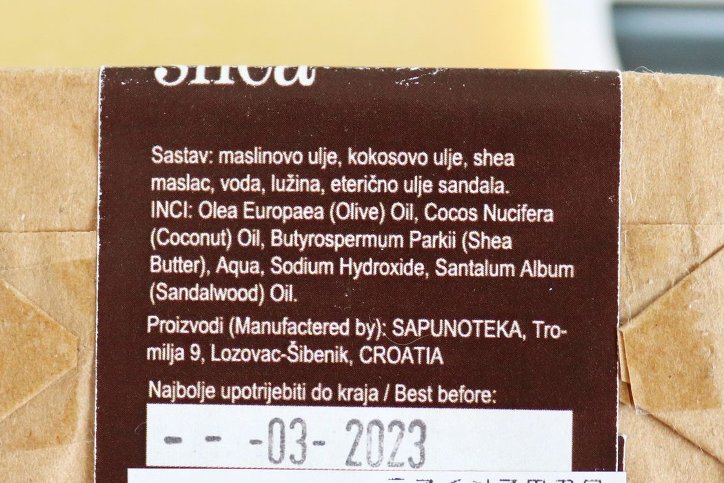 Sapunoteka tělový peeling s avokádovým olejem a kávou, mandarinkové mýdlo, mýdlo s citronelou a eukalyptem a tuhé mýdlo na holení