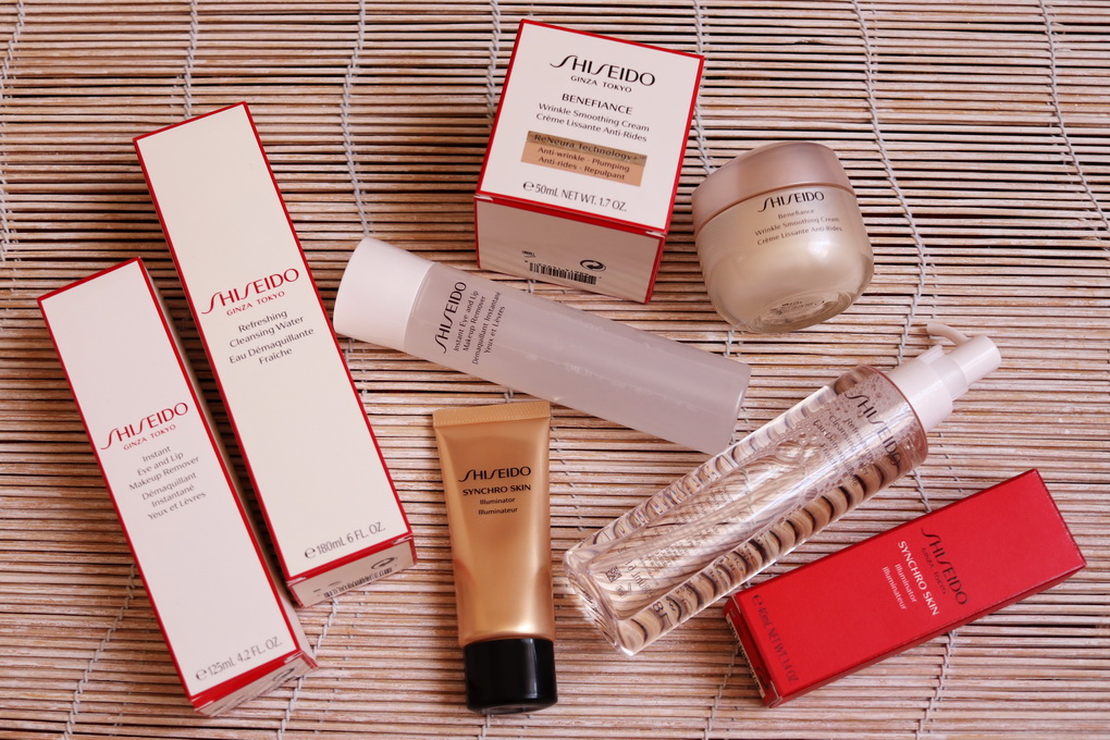 Japonská kosmetika Shiseido - čisticí voda, rozjasňovač, denní a noční krém proti vráskám a odličovač očí a rtů