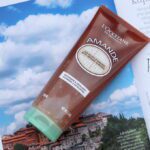 Mandlový tělový peeling L'Occitane (recenze)