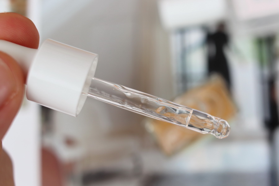 kapátko séra Complet od Manucurist