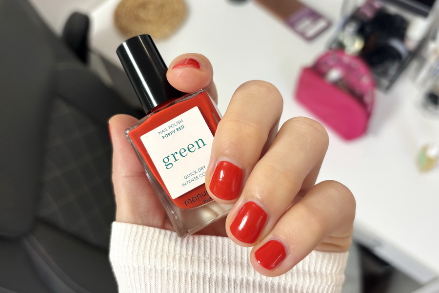 ukázka laku Poppy Red Manucurist