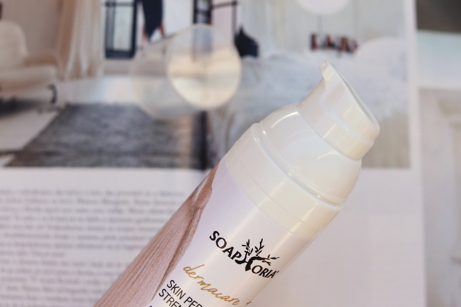 detail pumpičky peptidové esence