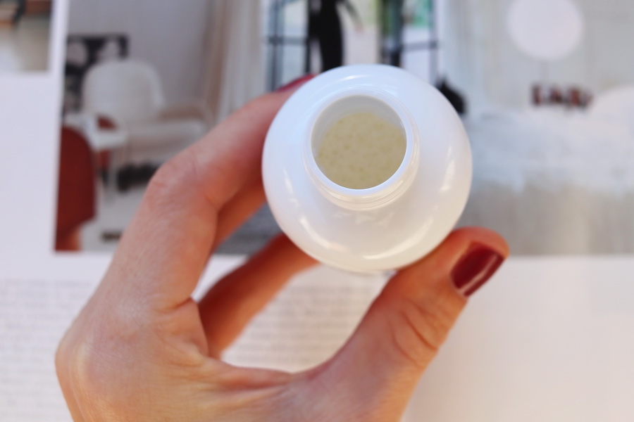 čerstvě namíchaná micelární voda Ere Perez