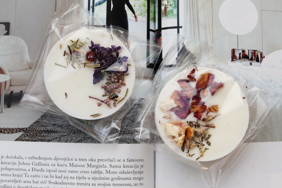 vonné vosky v celofánu