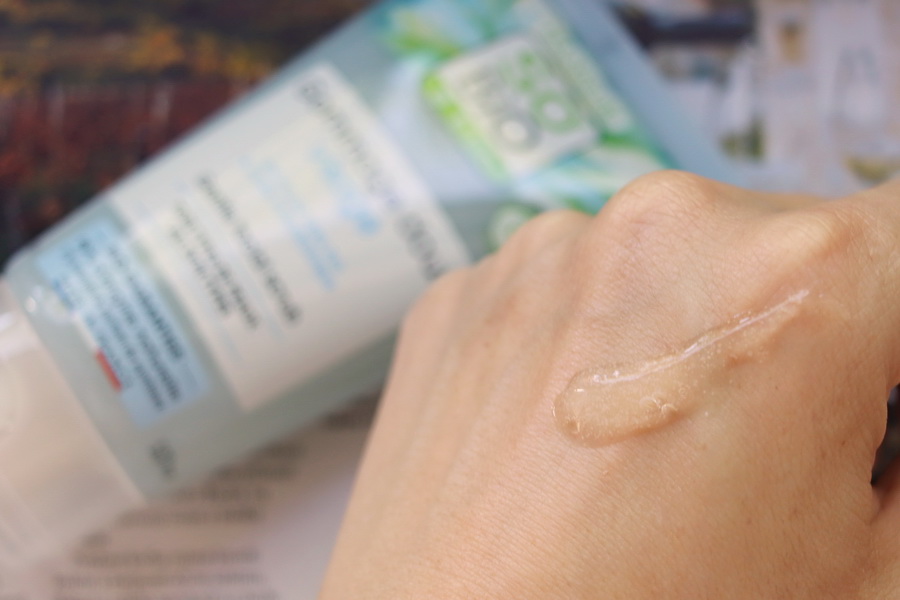 SO’BIO: Jemný hydratační peeling pro časté použití s aloe vera (recenze) 4 ukázka konzistence peelingu