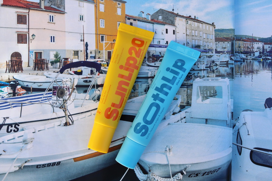 balzám na rty SunLip20 a SoothLip od Trew