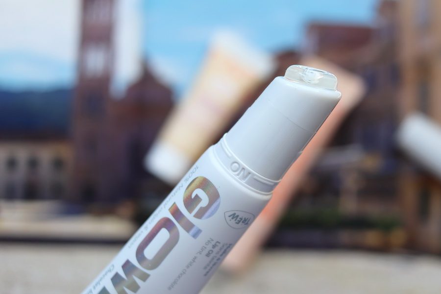 Trew: cukrový peeling na rty s broskví ScrubLip a hydratační olej na rty s leskem GlowLip (2 recenze) 7 hydratační olej na rty GlowLip od Trew
