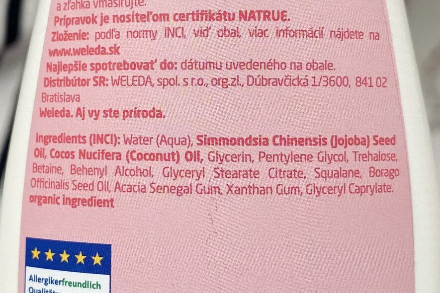 Tělová mléka Weleda: Sensitive pro citlivou pokožku a Skin Food pro extra výživu (2 recenze) 7 Weleda jemné tělové mléko pro citlivou pokožku a výživné tělové mléko Skin Food Lotion