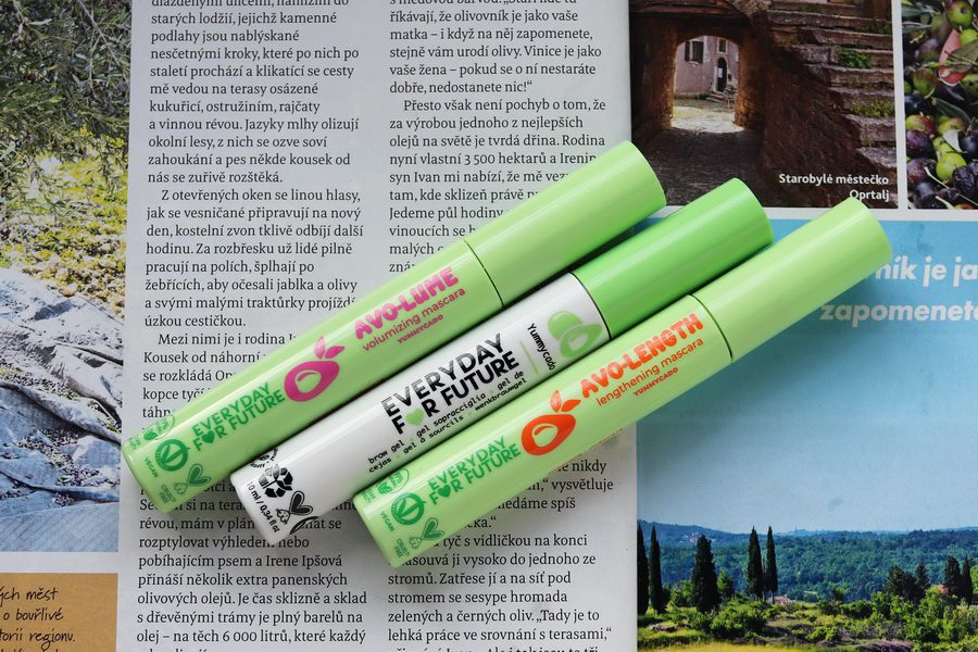 Everyday for Future: 2 řasenky Avo-Length a Avo-Lume, gel na obočí Avo-Brow a 2 paletky očních stínů (5 recenzí) 3 řasenky Avo-Lume a Avo-Length