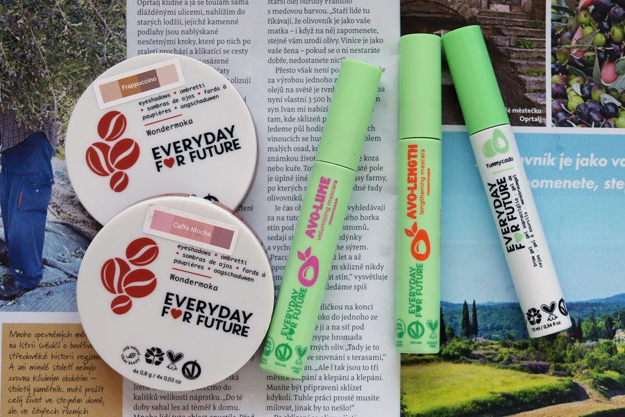 Everyday for Future: 2 řasenky Avo-Length a Avo-Lume, gel na obočí Avo-Brow a 2 paletky očních stínů (5 recenzí) 1 dekorativní kosmetika Everyday for Future