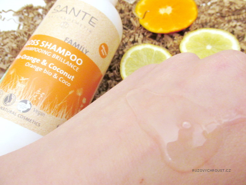 Pomerančový šampon Santé s kokosem (recenze)